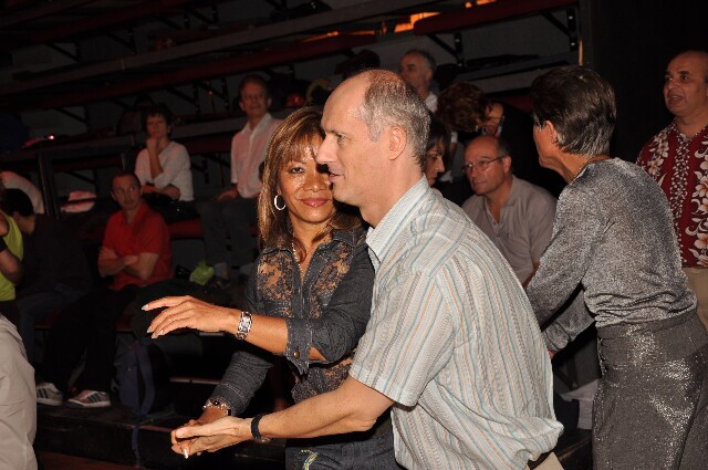 min 2009 11 29 station danse 166